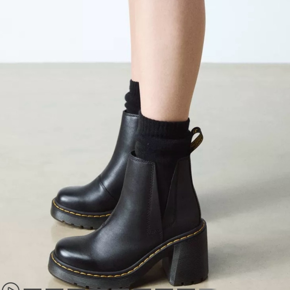 Dr. Martens Black Heeled Chelsea Boots - Spence